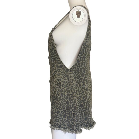 Very J Dress Womens M Green Leopard Print Button Down Pockets Sleeveless Mini - Picture 3 of 8